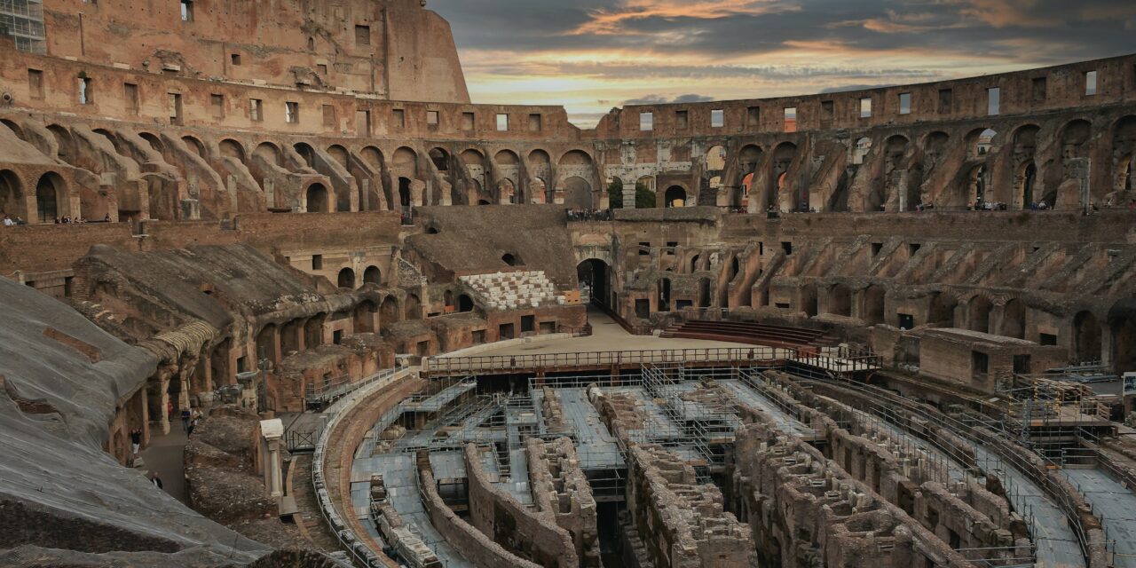 Tour con ingresso arena del Colosseo